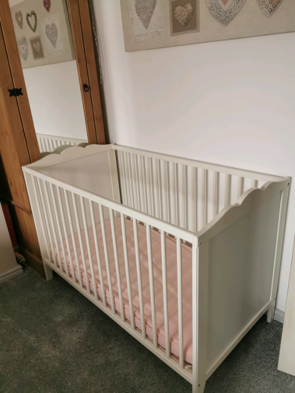 cot gumtree